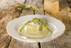Flan di zucchine con fonduta al San Stè